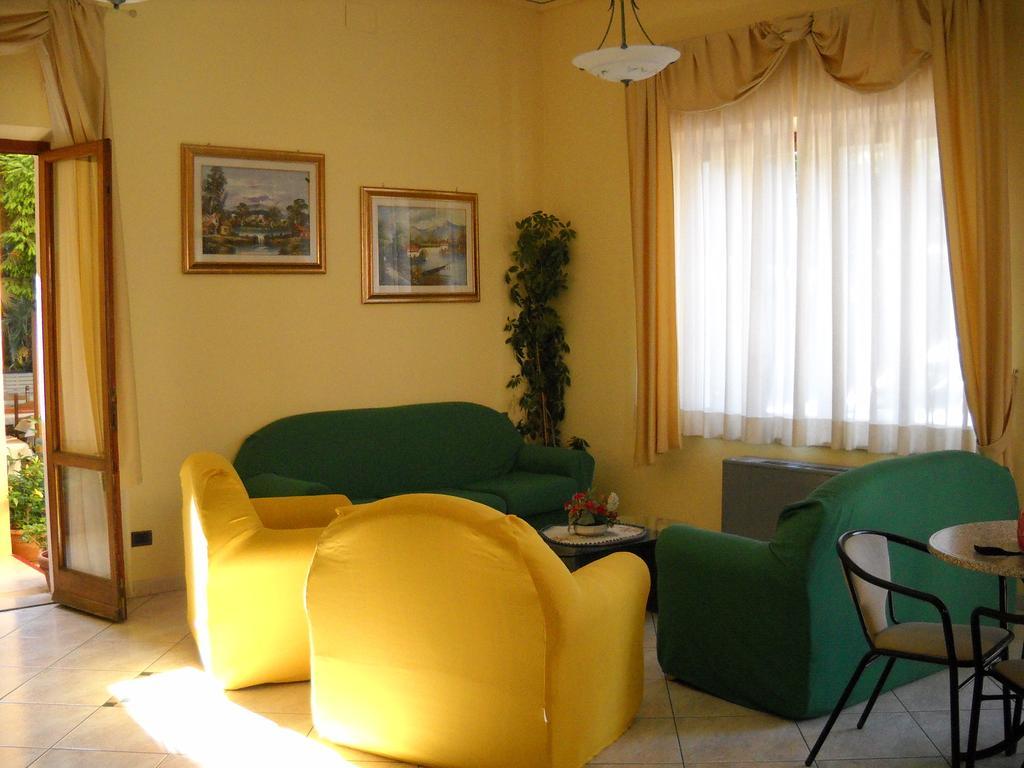 Hotel La Conchiglia Marciana Marina  Exterior photo