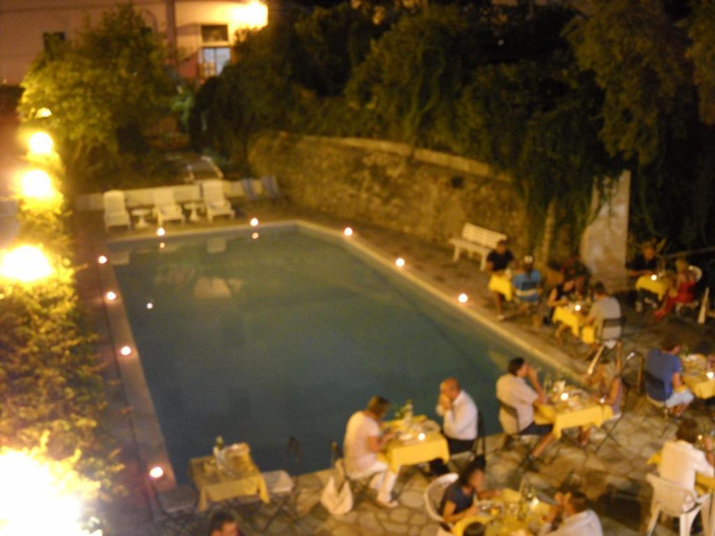 Hotel La Conchiglia Marciana Marina  Exterior photo